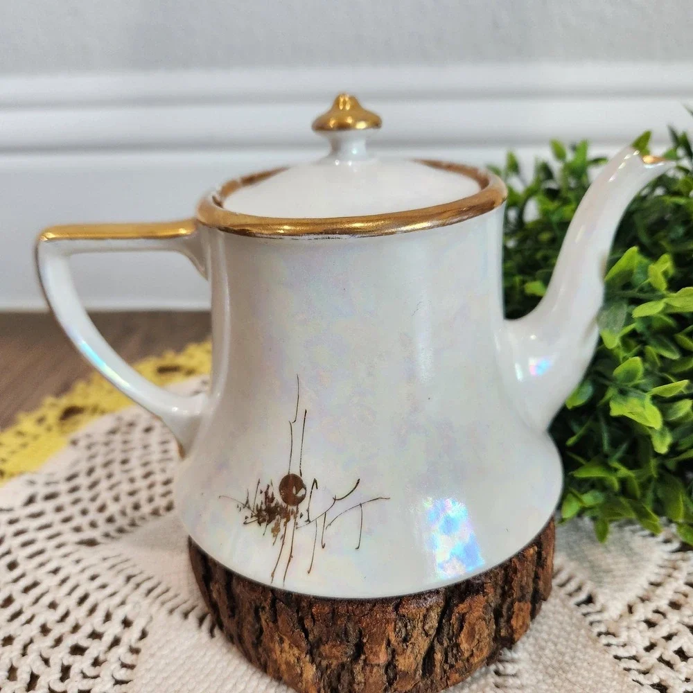 Limoges beautiful teapot